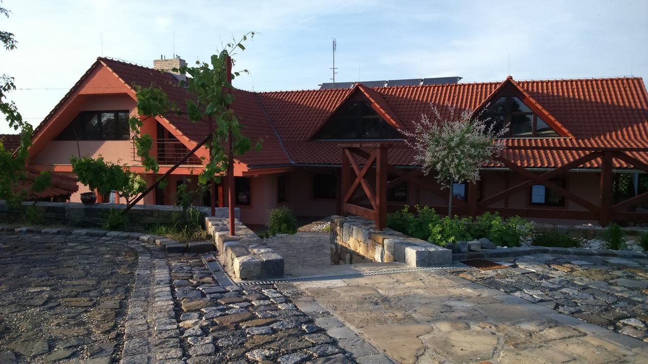 Bezměrovský Dvůr Kroměříž